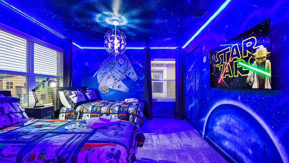 Themed 5BR Pool Home in Championsgate Close2disney