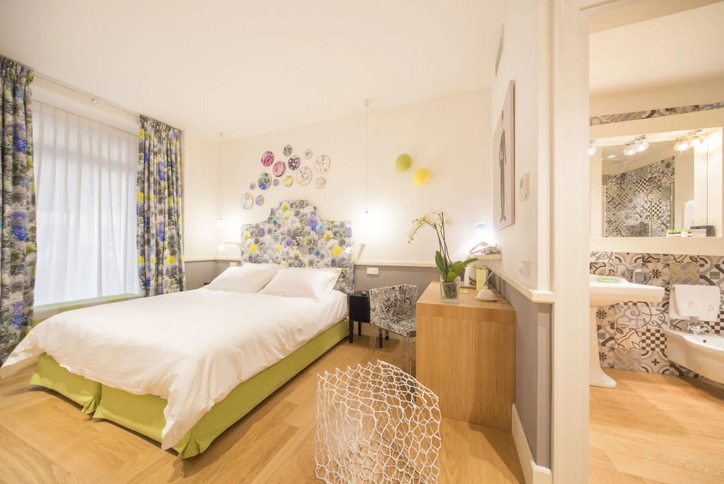 Cinque Rooms