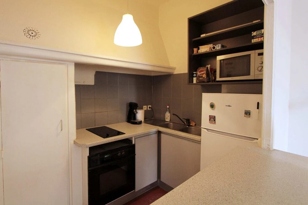 Charming Bright Apartment 4th District