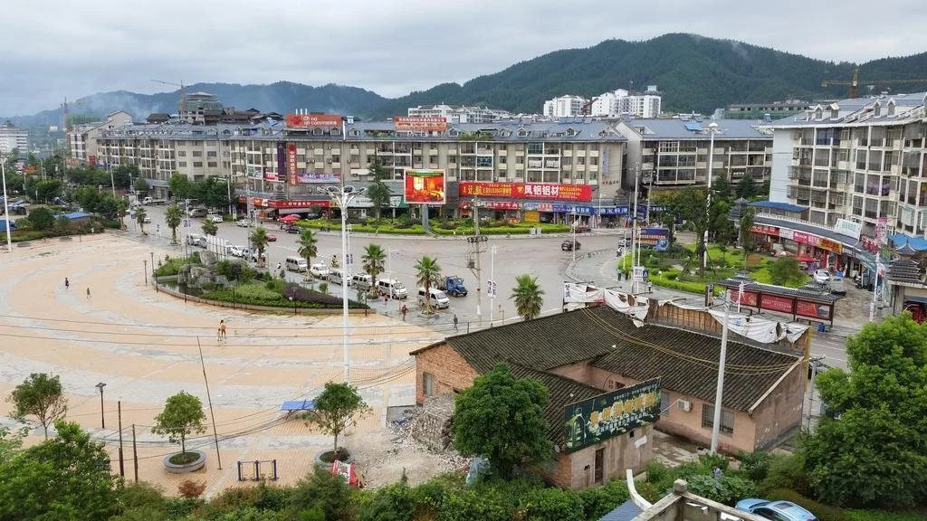 Li Ping Hotel