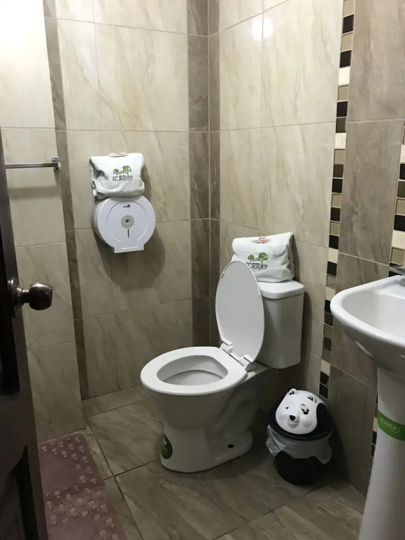 Hostal El Bosque Inn