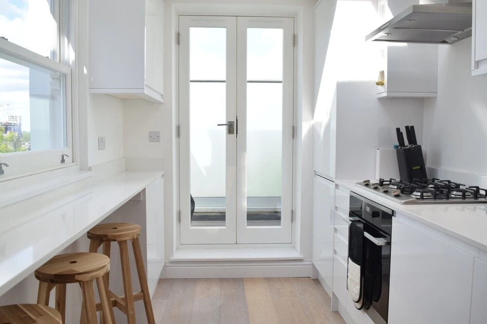 Bright 2 Bedroom With Balcony in Wandsworth