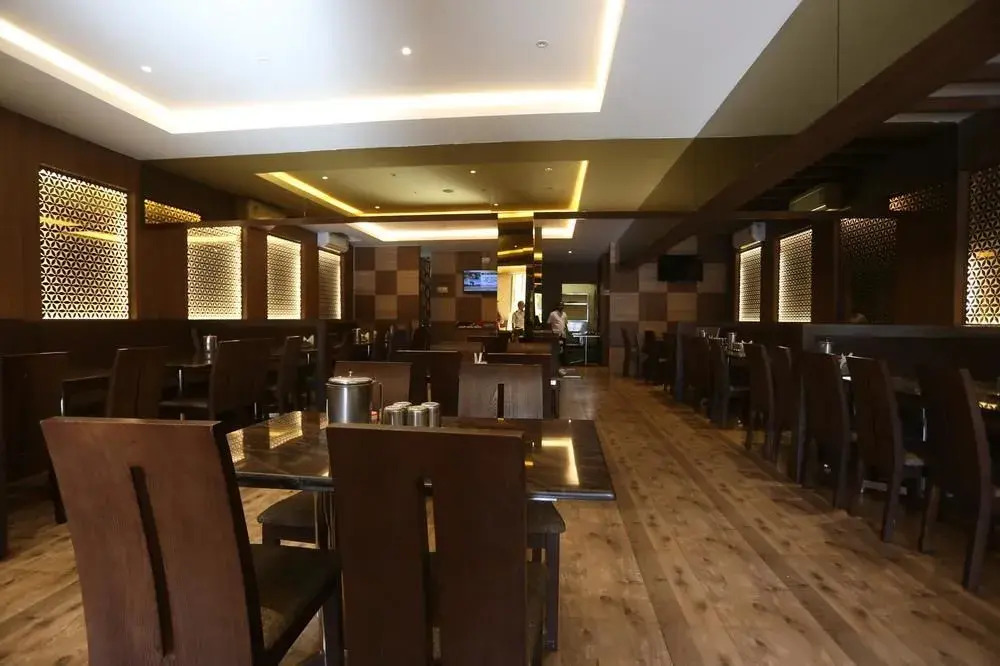 OYO 10222 Hotel Anbu Park