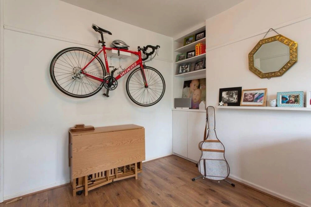 Well Connected Modern East End 1 Bed