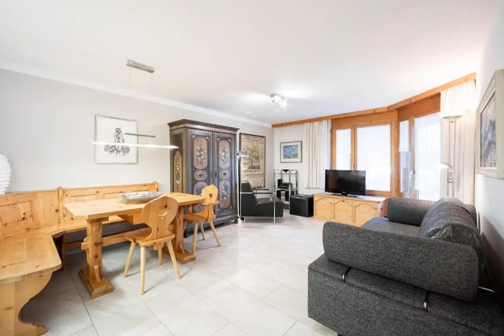 LAAX Homes - Runca 752