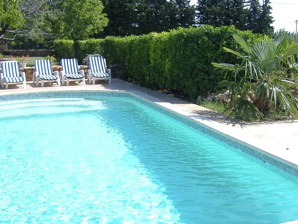 Detached Holiday Home Near the Truffle Capital of Aups, With a Shared Swimming Pool