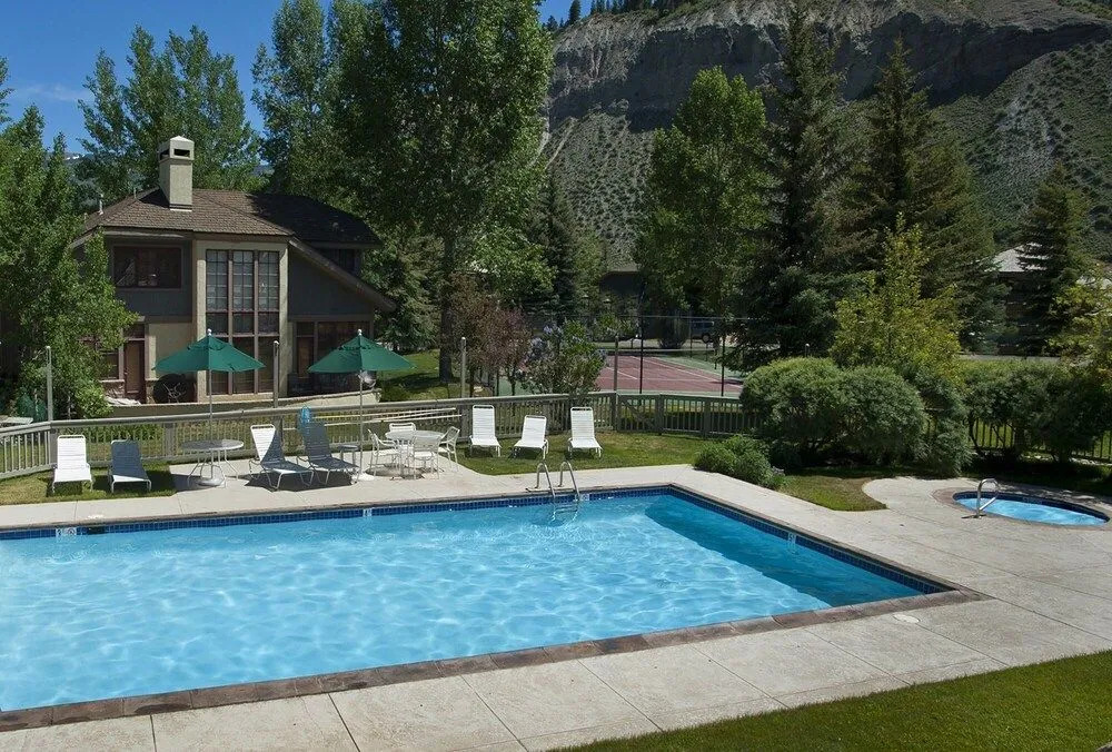 Enclave 158 4 Bedroom Home by RedAwning