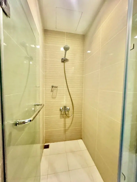 Cozi Uptown Executive Suite BGC
