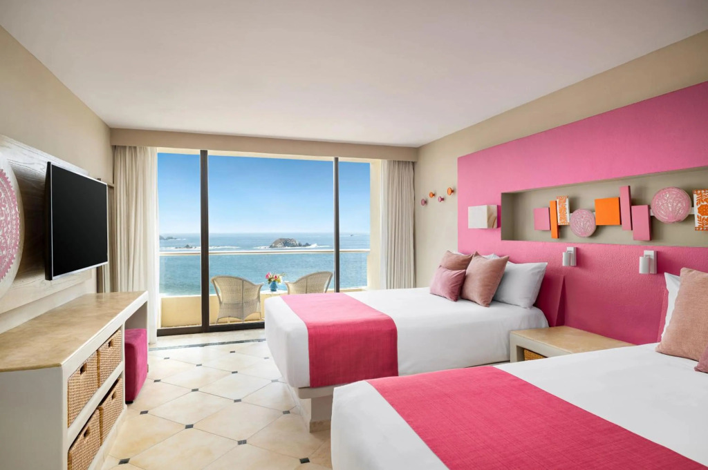 Sunscape Dorado Pacifico Ixtapa Resort & Spa- All Inclusive