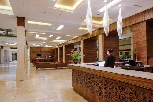 Southern Sun Northbeach Hotel