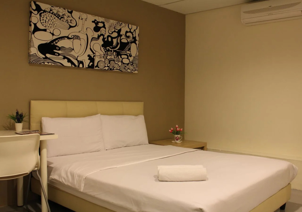 7 Star Hotel