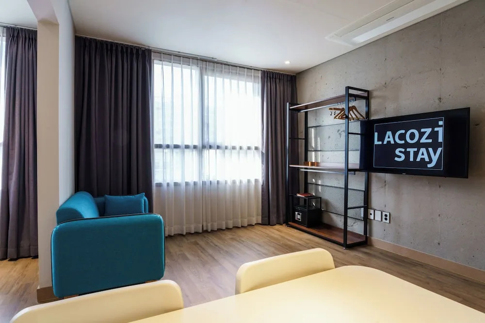 LACOZi STAY Seoul
