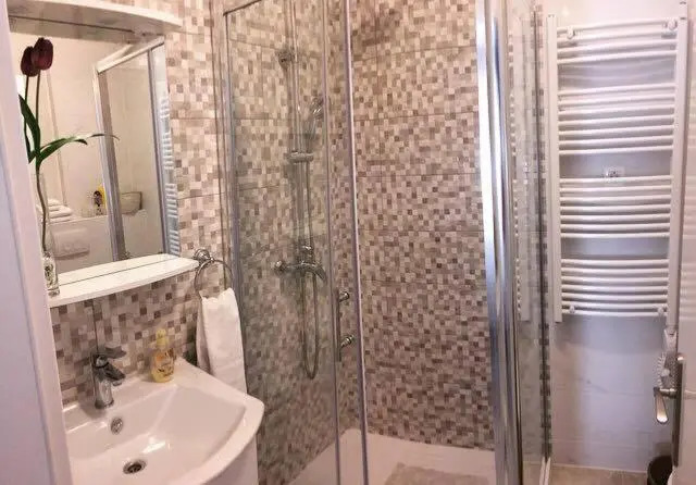 Bella Elia Apartment