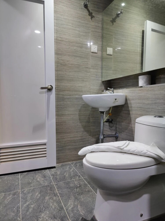 Hotel O Link Suite
