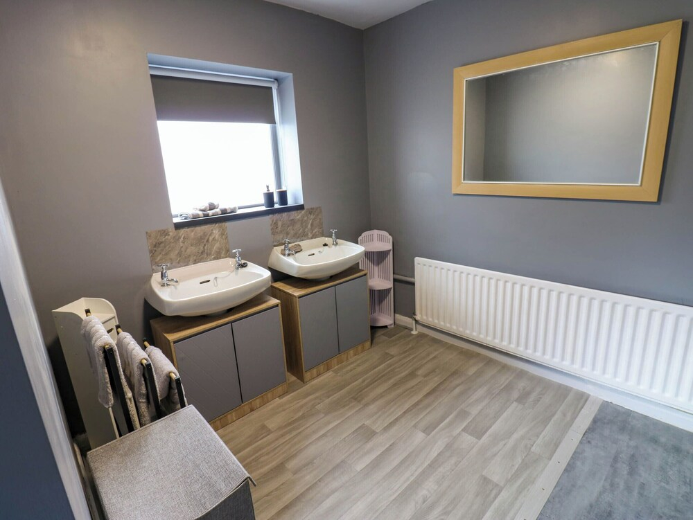 Newfield Apartment