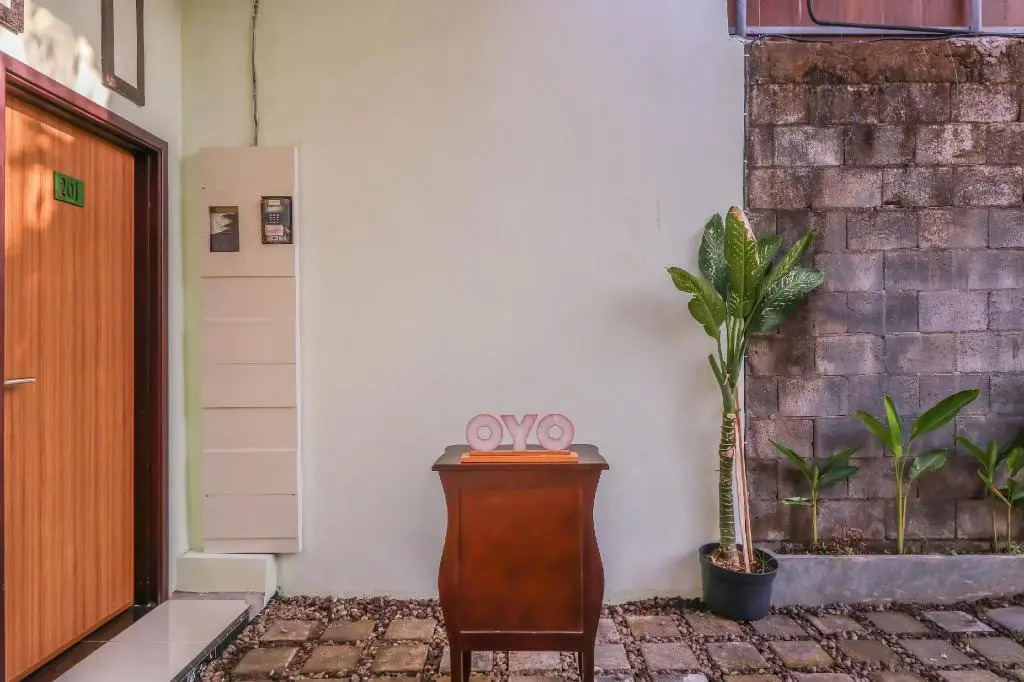 OYO 1445 Jimbaran 12 Residence