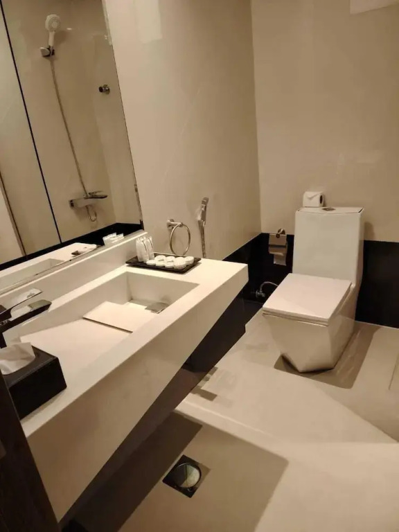 Golden Season Hotel - AR Rass