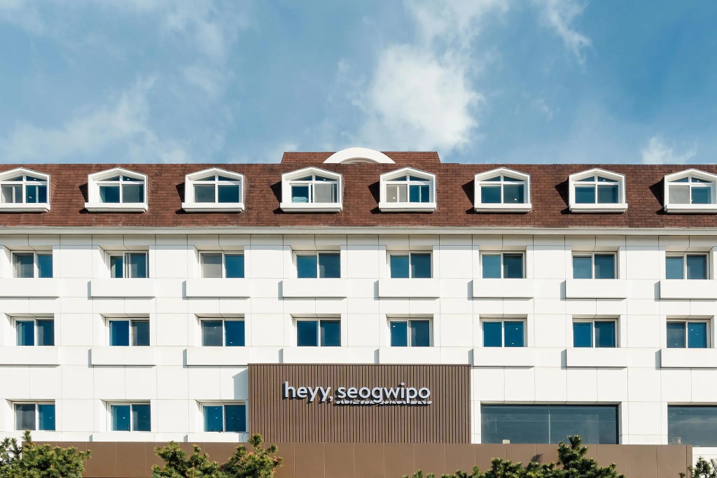 Heyy Seogwipo Hotel