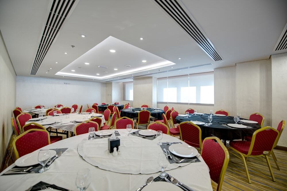 Center Hotel Sharjah