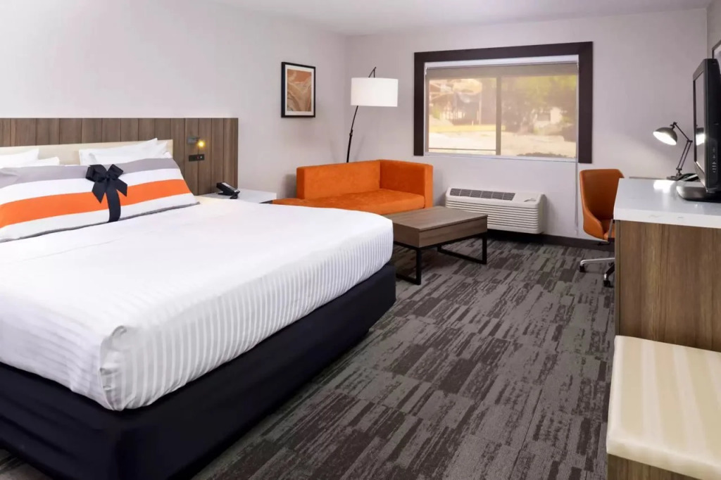 Courtyard by Marriott Modesto