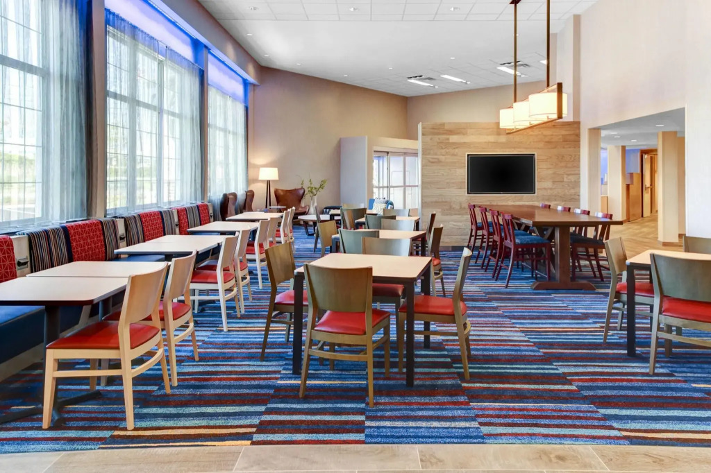 Fairfield Inn & Suites by Marriott Cape Cod Hyannis