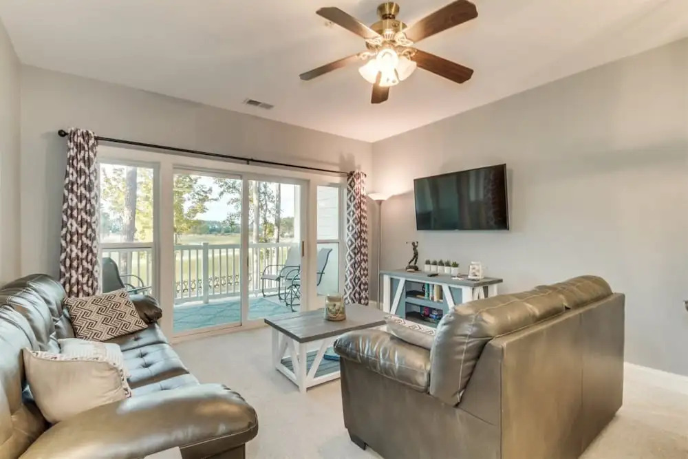 World Tour Golf Links Condos by Escape
