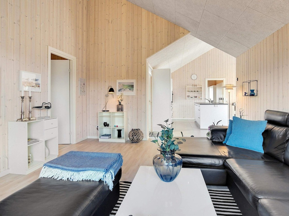5 Star Holiday Home in Lokken