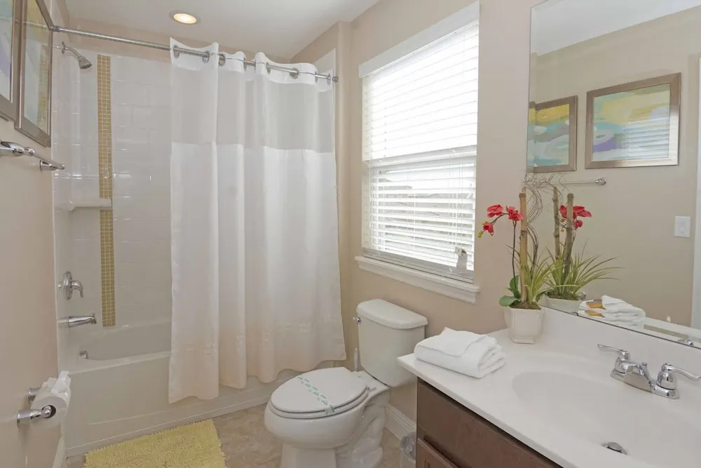 4405 Acorn Ct