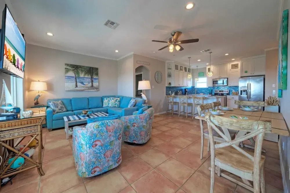 Coastal Soiree Ocean Views, Game Room, & Steps From Port Aransas Beaches