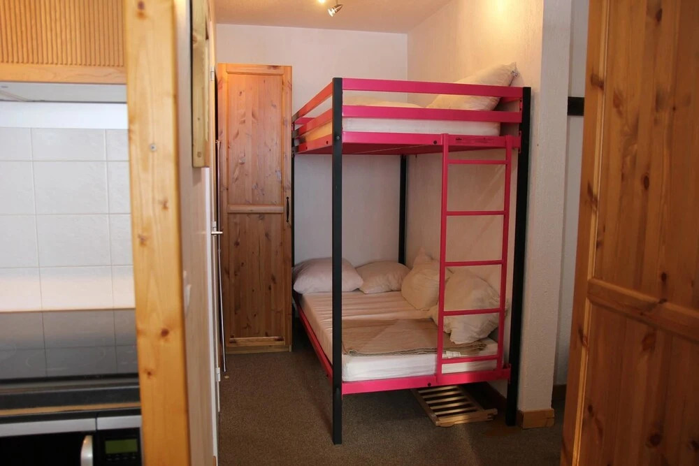 nice 4 persons studio in front of the slopes Holiday home 0 agence la