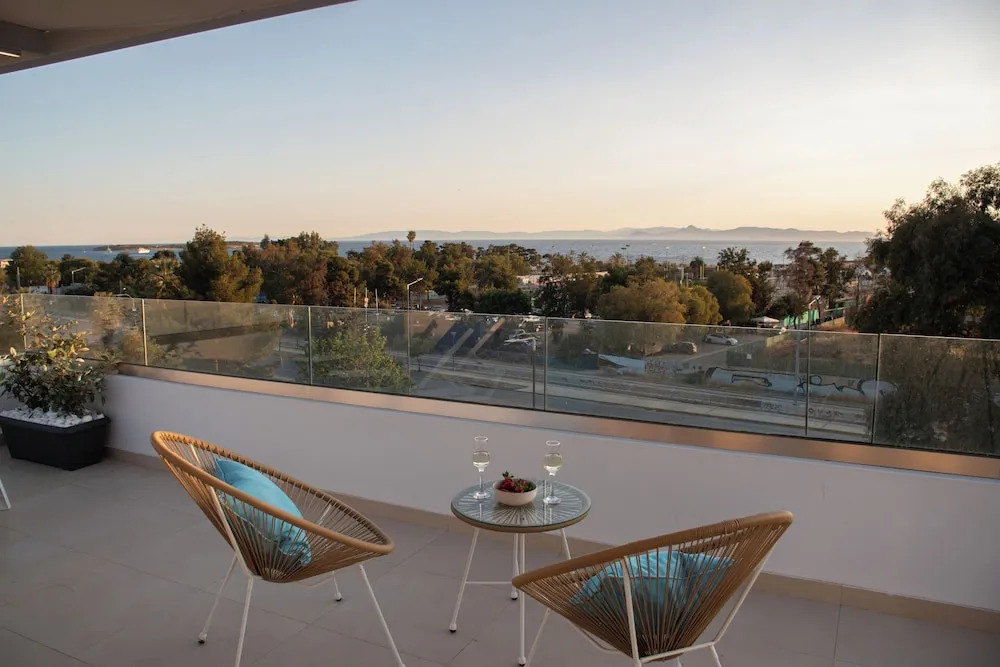 Riviera Escape Penthouse Suites