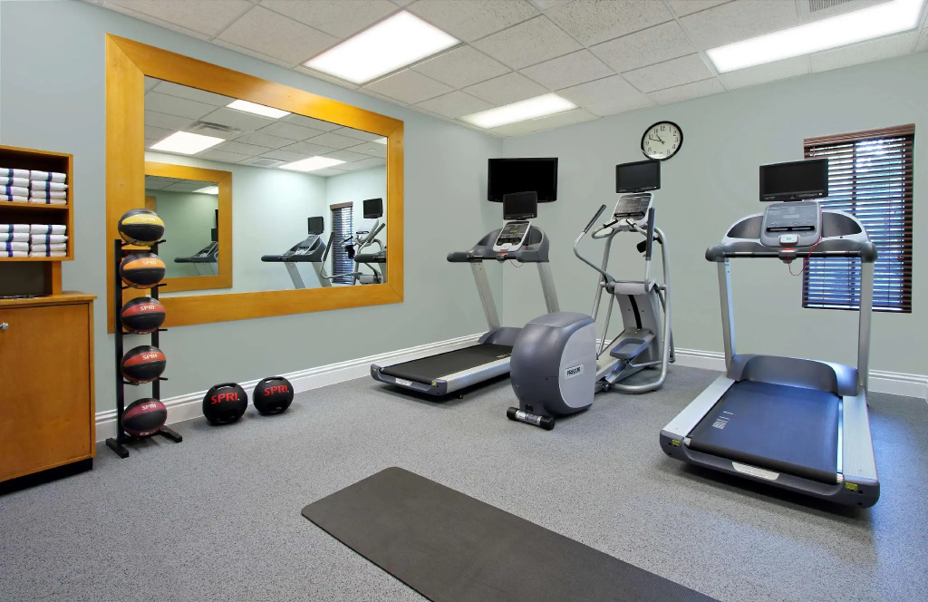 Homewood Suites by Hilton Fort Lauderdale Airport-Cruise Port