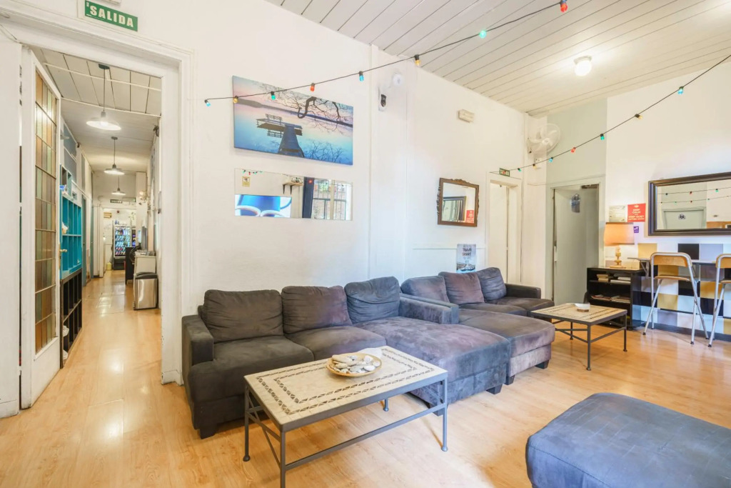 Casa Barcelo Hostel Barcelona