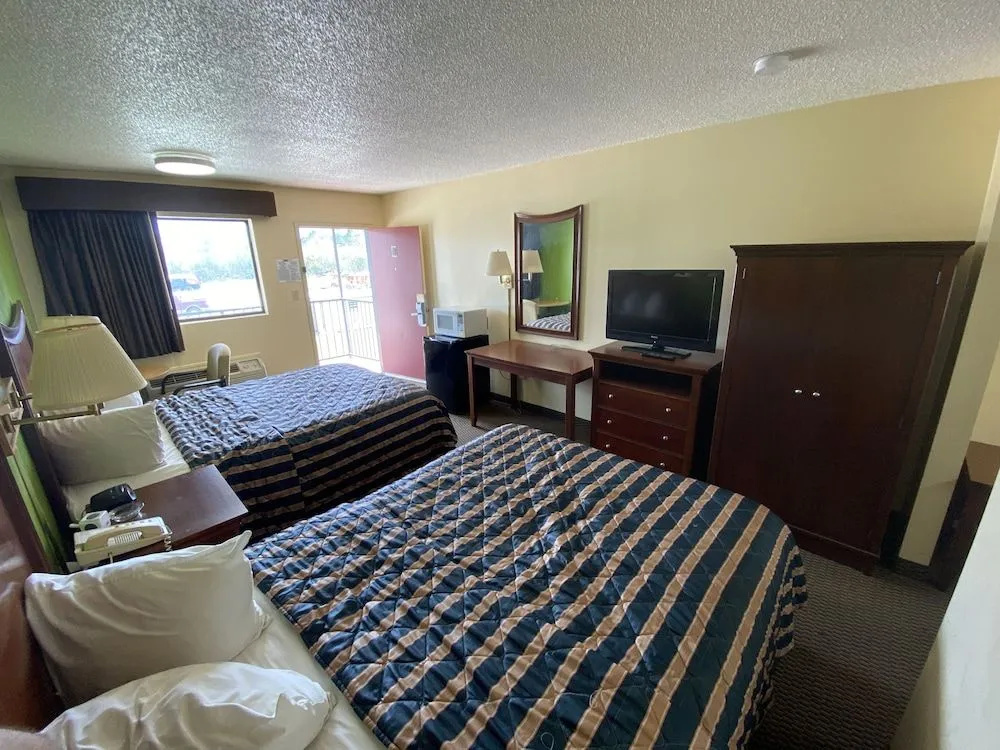 Rodeway Inn Baxley