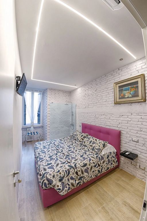 Cozy Flat near Colosseum