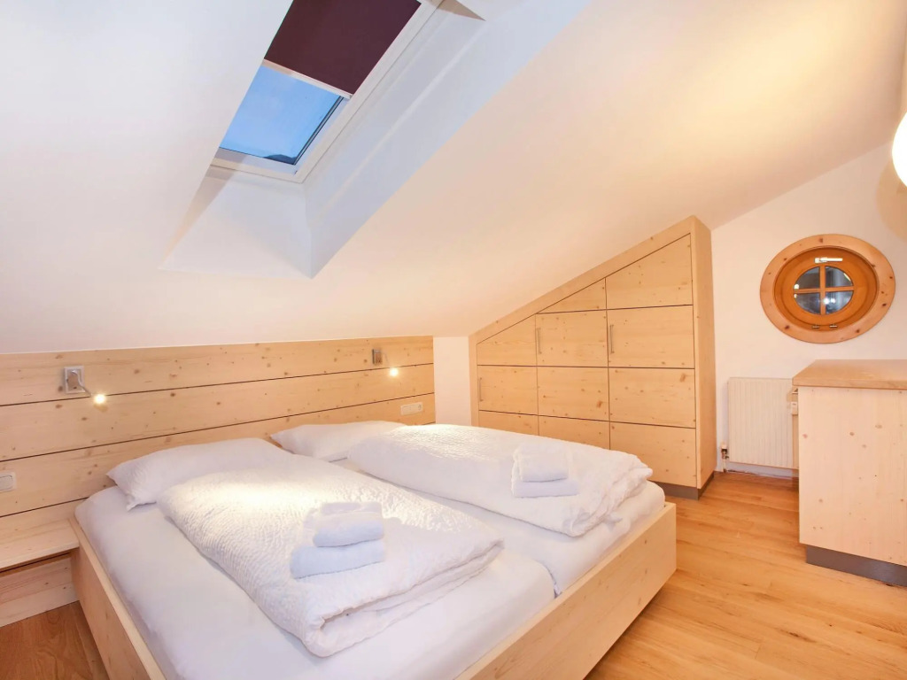 Apartment in Wald im Pinzgau with Swimming Pool and Views