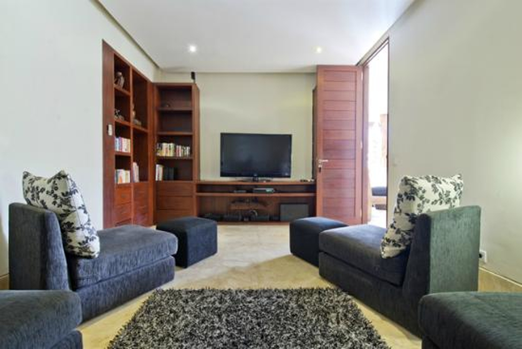 Adiwana Dara Ayu Villas