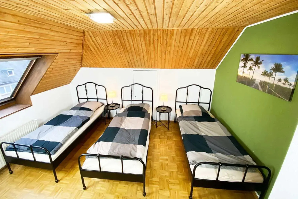 Boardinghouse Werwolf by Teamflats