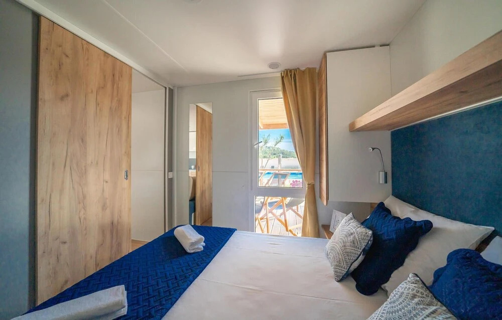 Amazing Home in Drage With 12 Bedrooms, Wifi and Outdoor Swimming Pool