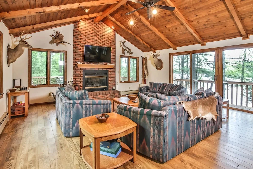 Porcupine Point - 4 Br Home