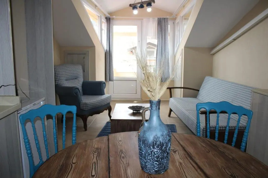 Dionyssos Apartment 2