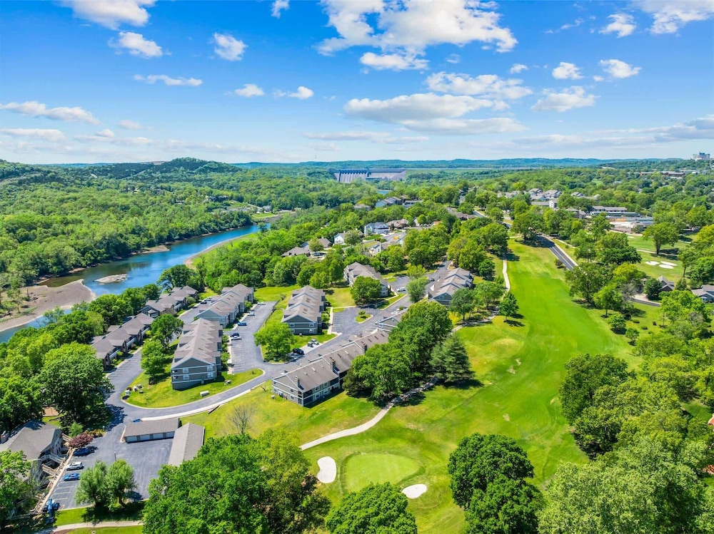 Caddy Shack - Amenities for the Whole Family!