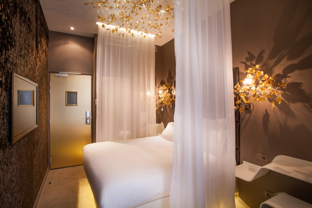 Legend Hôtel Paris