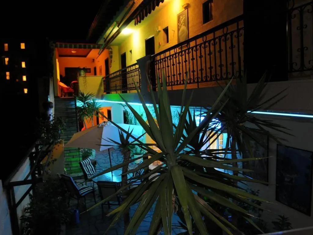 Welcome To Hotel Petunia, In Neos-marmaras,xalkidiki ,greece, Triple Room 5