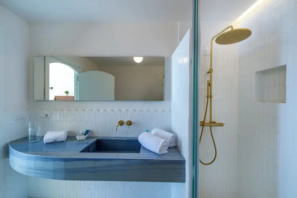 Infinity Suites