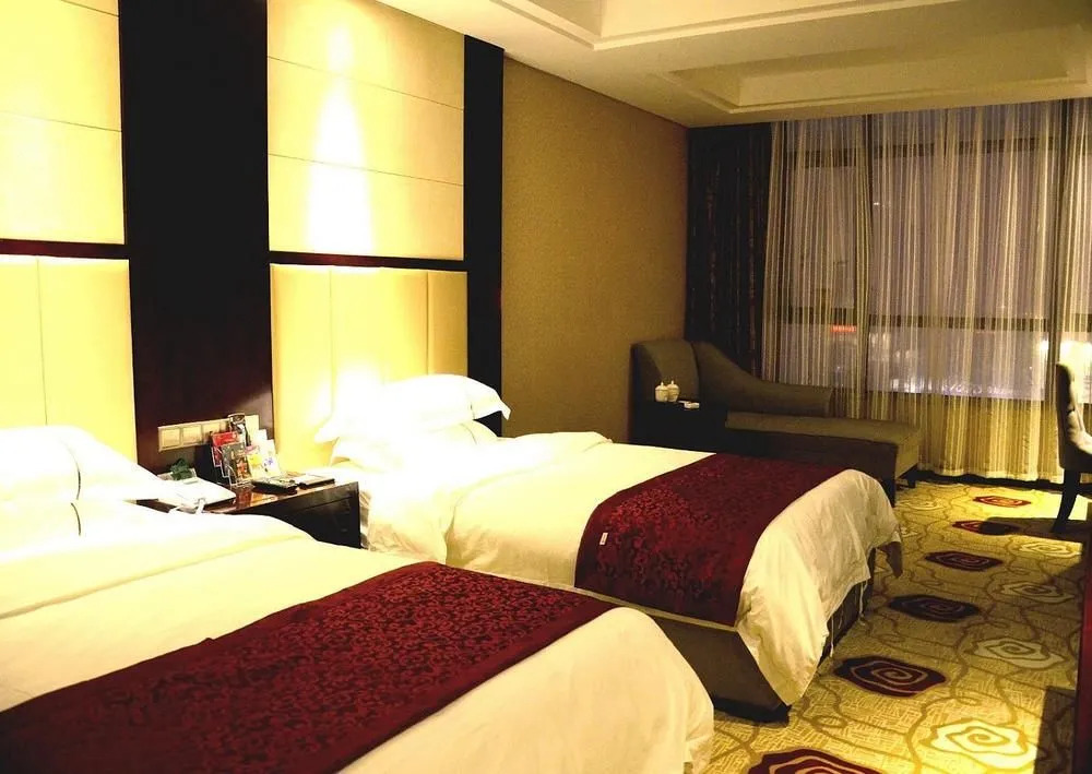Huangguan Business Hotel
