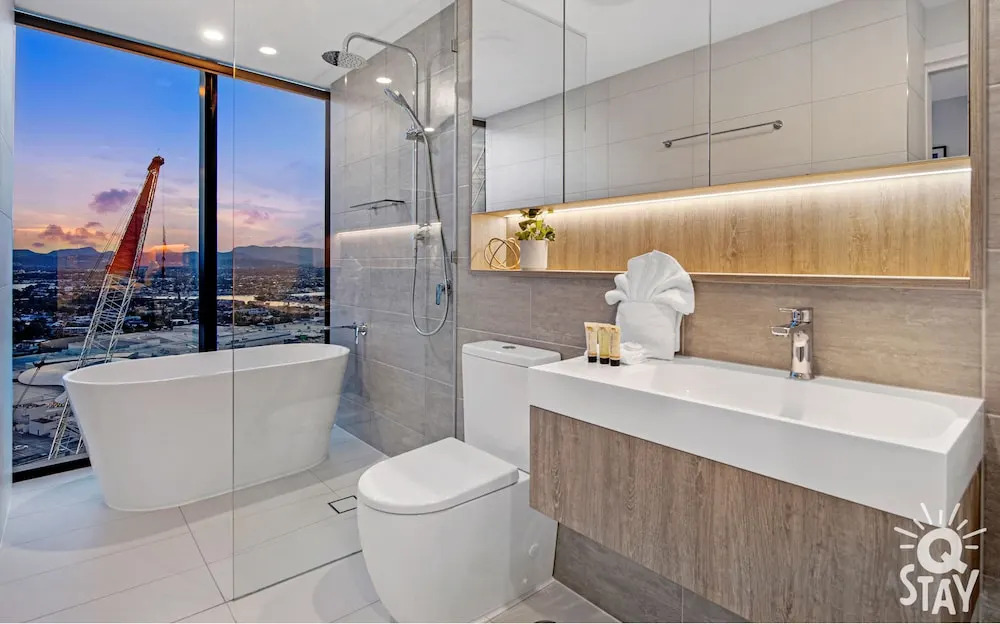 Casino Private Apartments - QStay