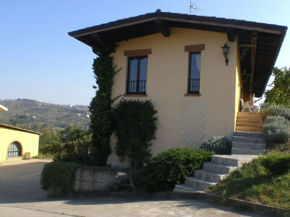 Belvilla by OYO Casa Reale Due
