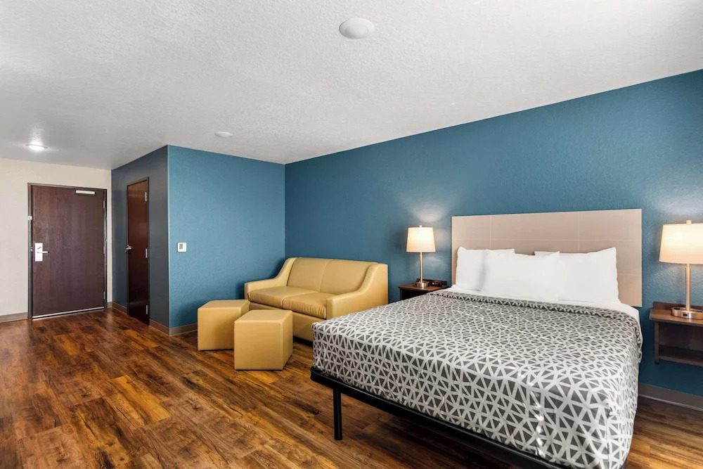 WoodSpring Suites Port St Lucie