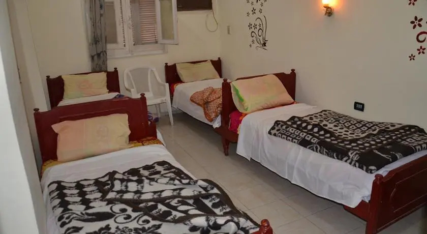 New Everest Hotel